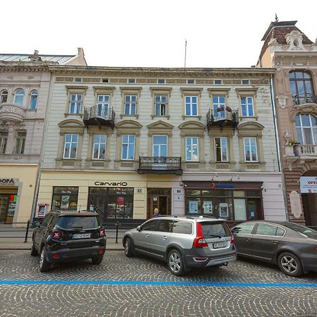 Ferienwohnung Центр На Вулиці Проспект Шевченка 12 Навпроти Макдональса З Балконом Lemberg Exterior foto